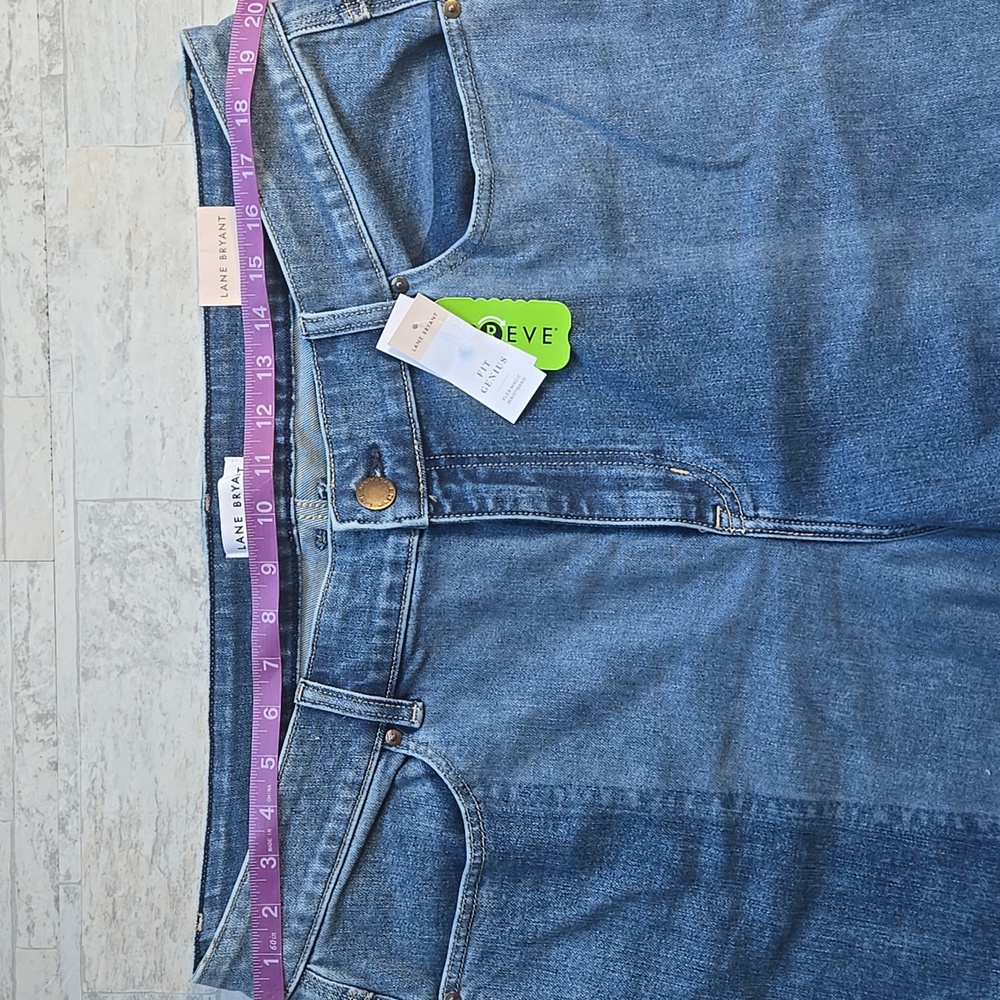 NWT Lane Bryant Patchwork Flare Jeans Size 22 Denim - Picture 8 of 13